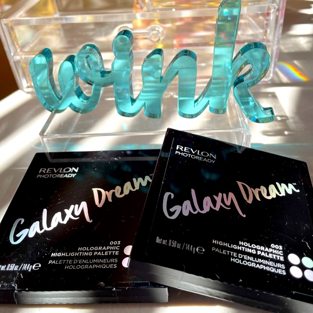 Revlon Photoready Galaxy Dream 003 Holographic Highlighting Palette